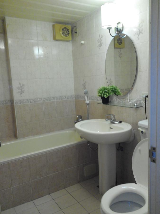 Star House Hostel Taipei Bagian luar foto