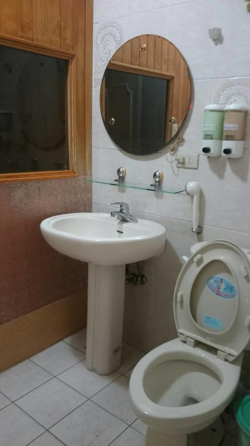 Star House Hostel Taipei Bagian luar foto