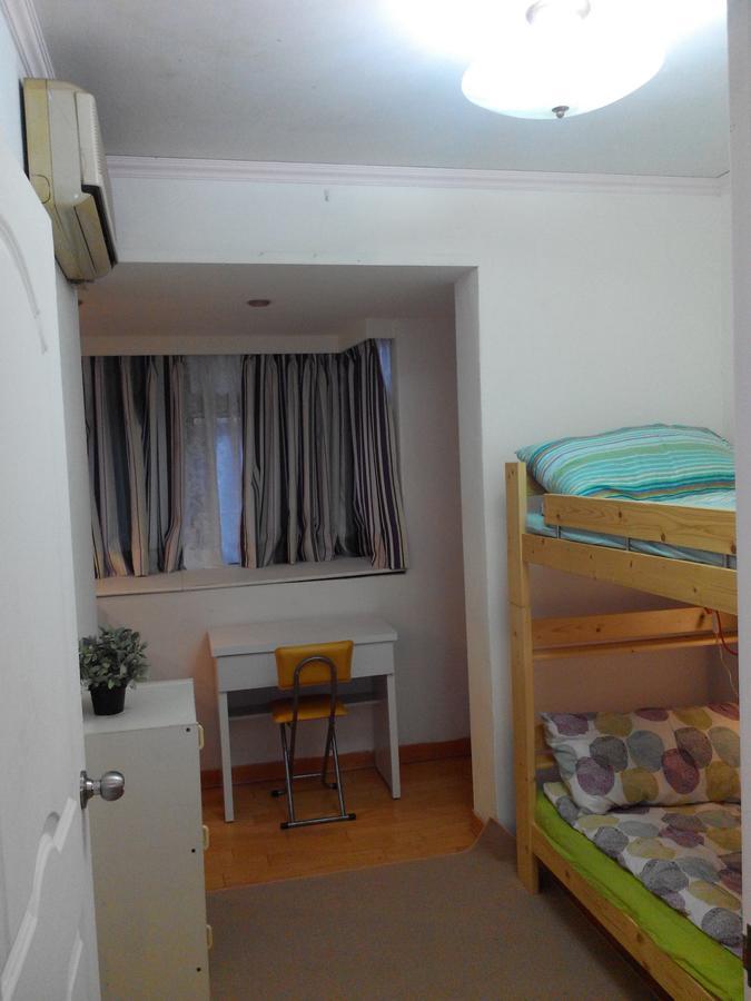 Star House Hostel Taipei Bagian luar foto