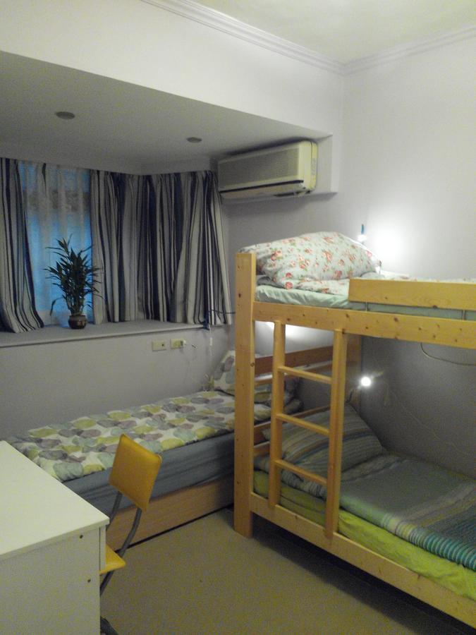 Star House Hostel Taipei Bagian luar foto